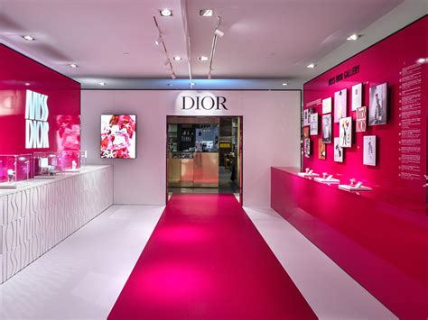 miss dior pop up la|Miss Dior perfume.